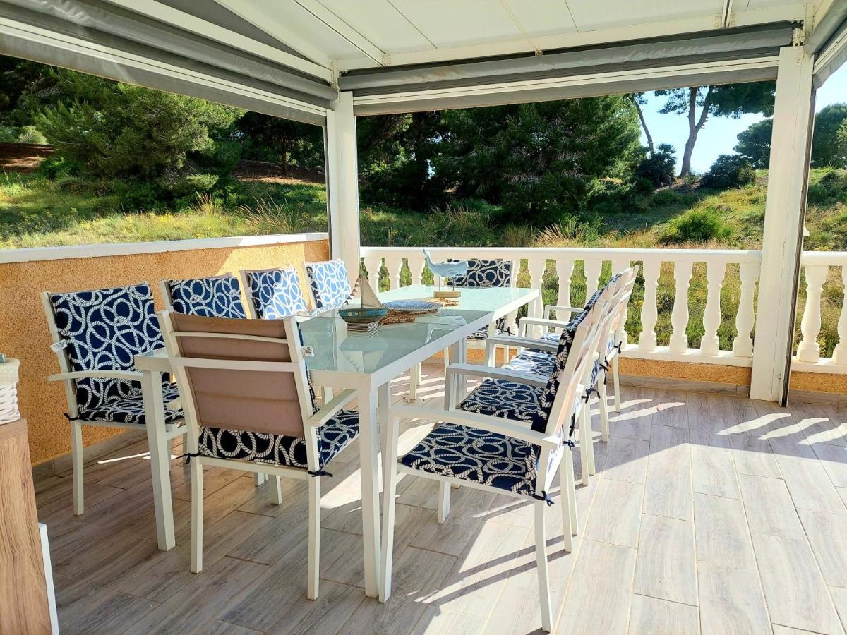 Fabulous Detached Large Villa 5 Bedrooms 3 Bathrooms Backing Onto Villamartin Golf Course Exteriör bild